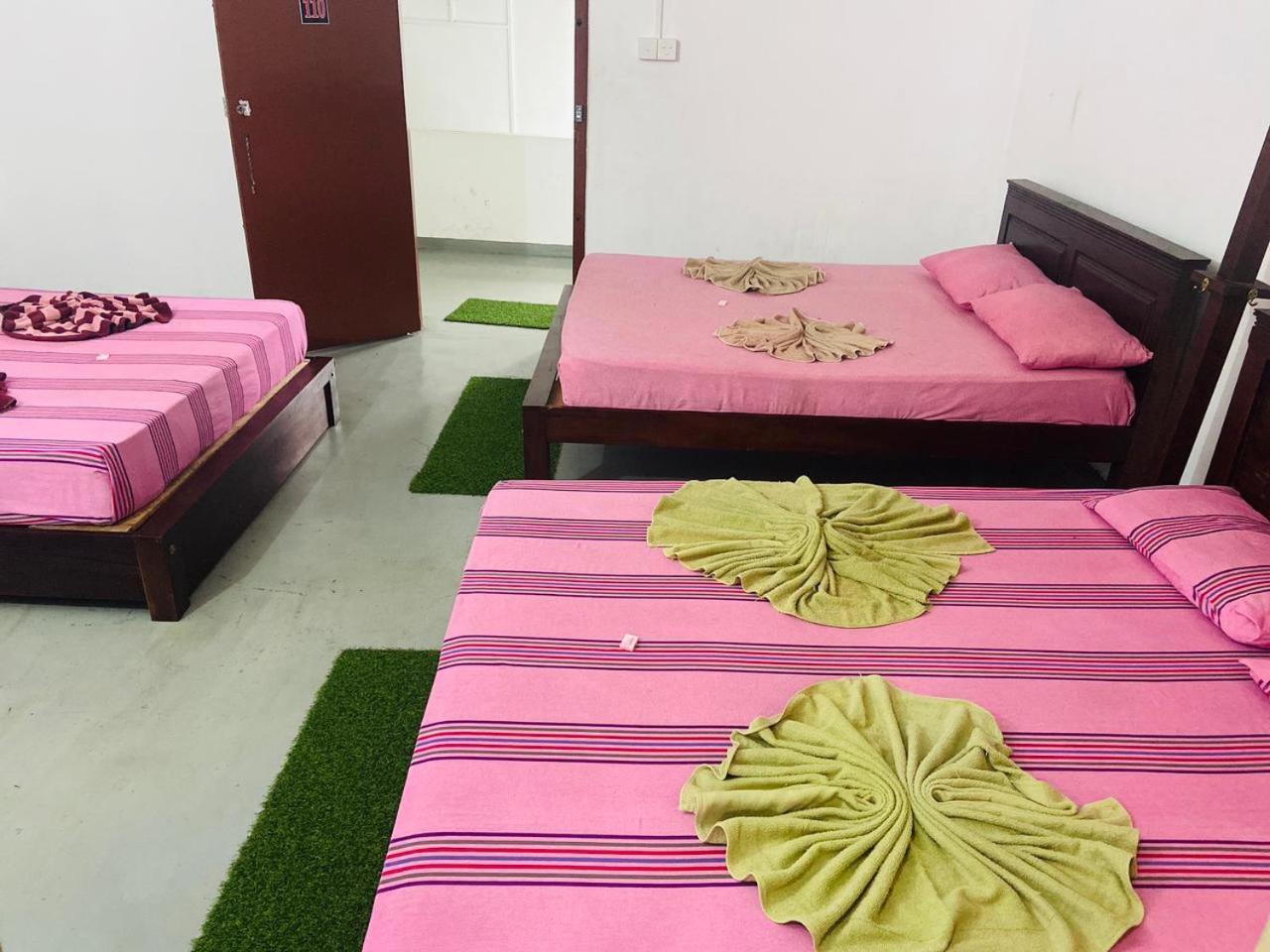 Relax On Plus Hotel Kolombo Dış mekan fotoğraf